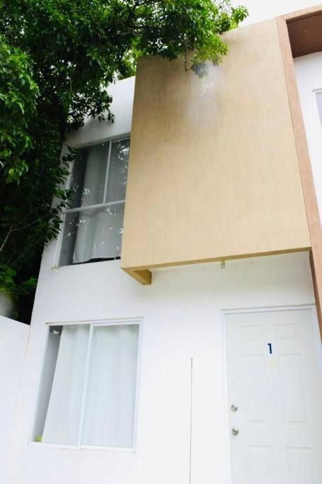Casa En Cancun, Residencial Paraguana Сasa de vacaciones Cancún