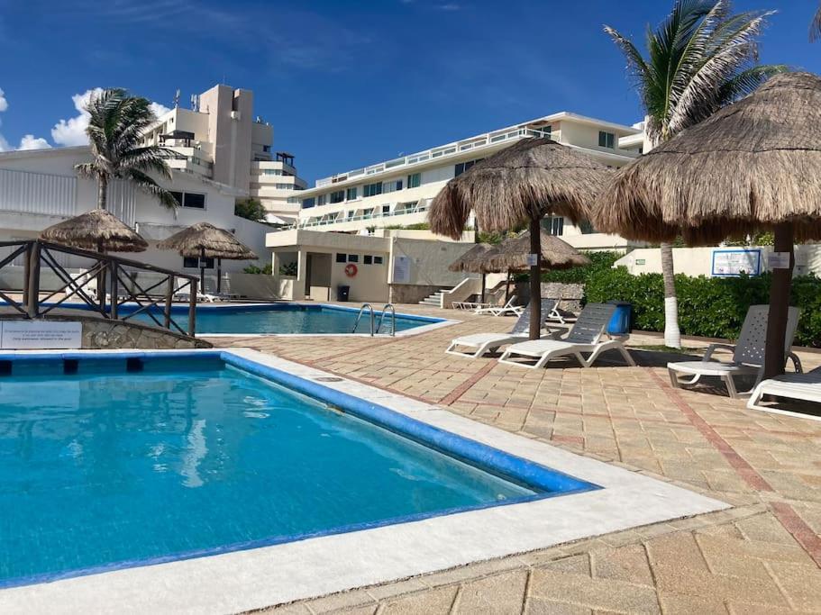 Oceanfront, Entire *