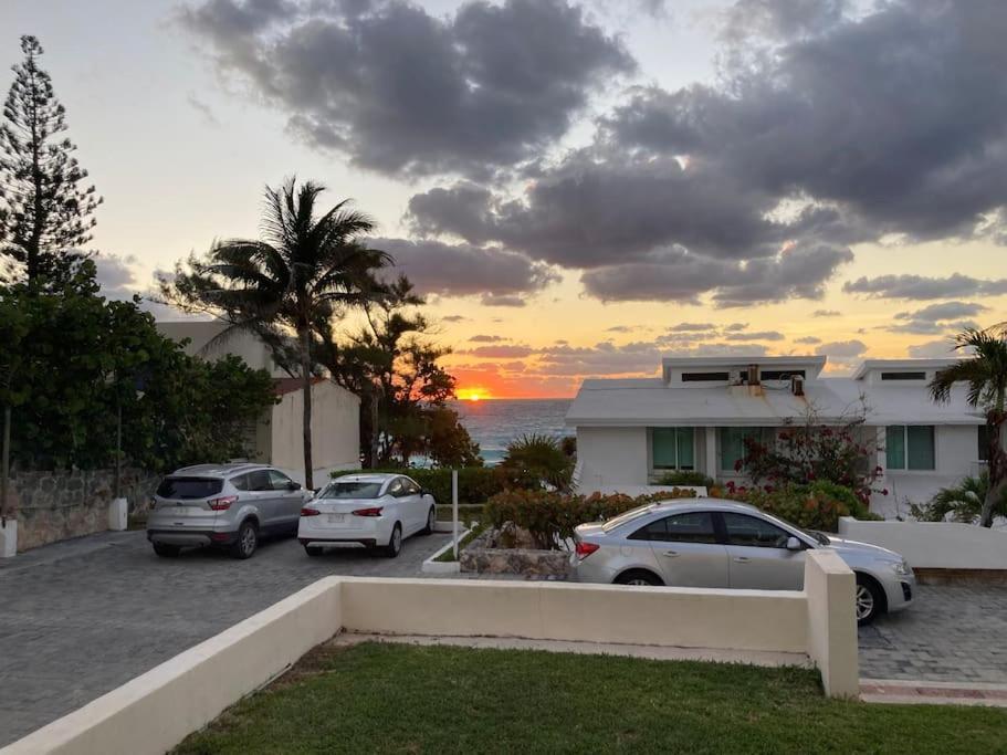 Oceanfront, Entire * Cancún