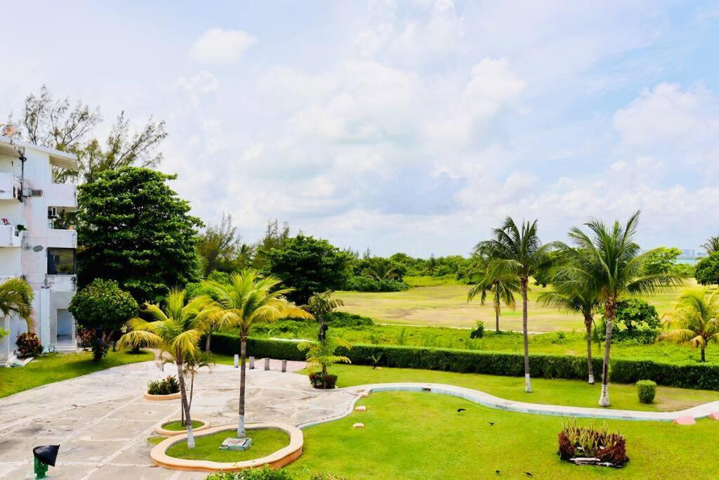 Apartamento Spacious Penthouse 3 Bedrooms, Private Rooftop Zh! Gre5401