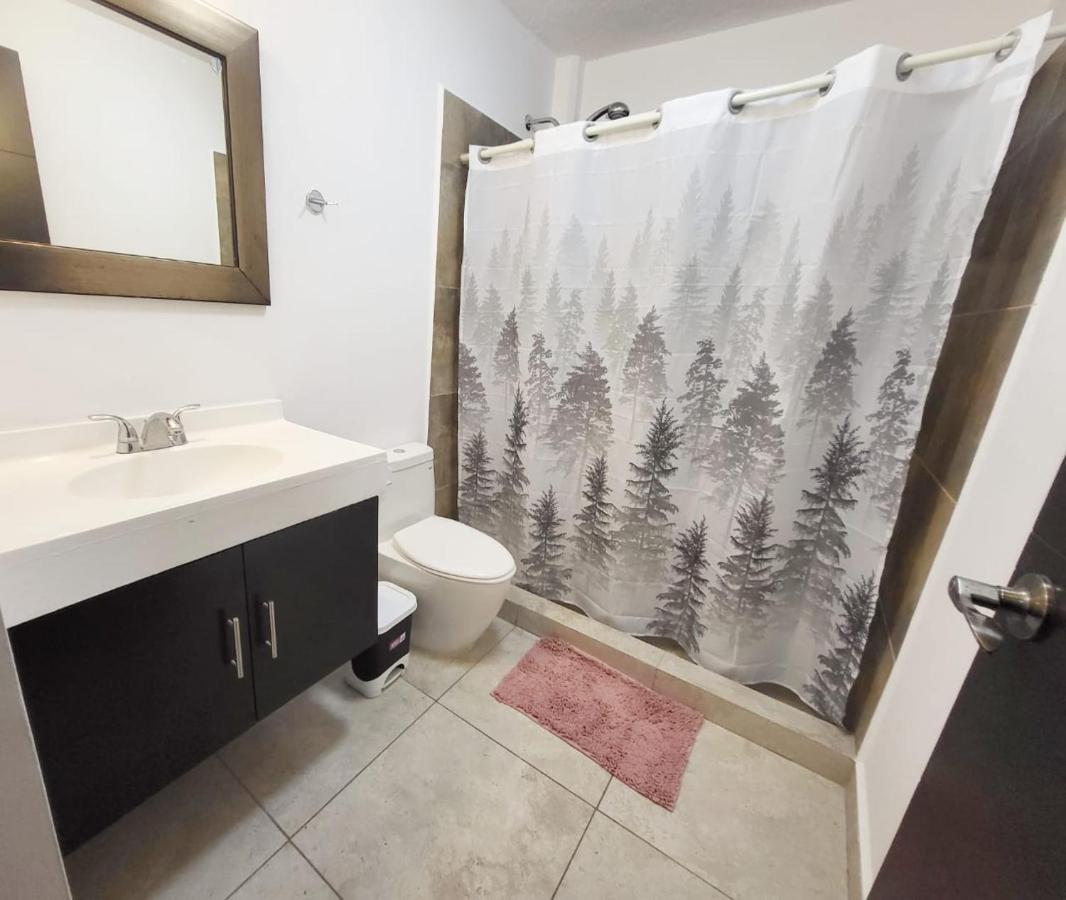 Departamento De 3 Y 3 Baños. * Cancún