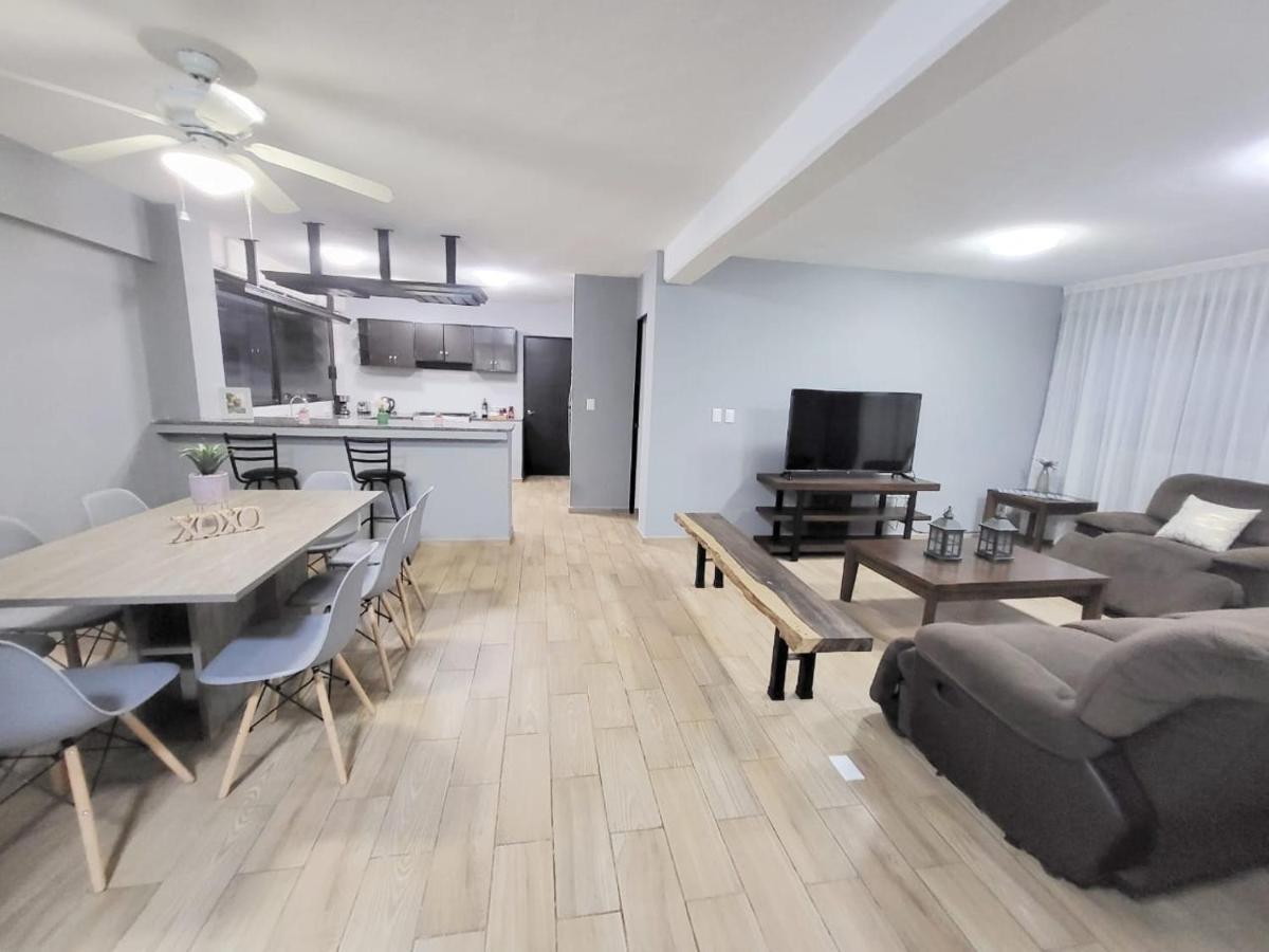Departamento De 3 Y 3 Baños. Apartamento