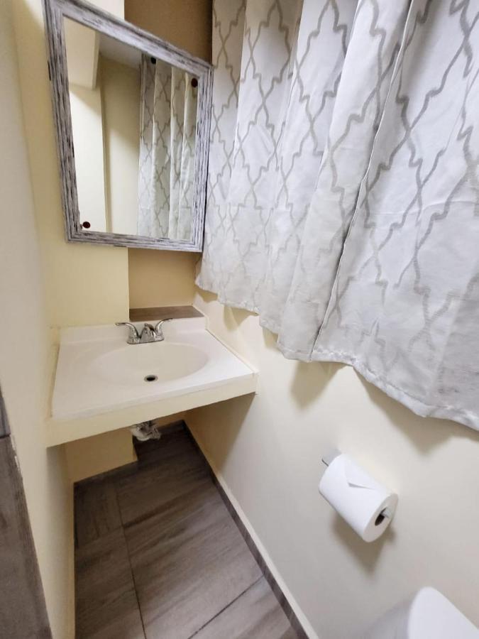 Departamento De 3 Y 3 Baños. *