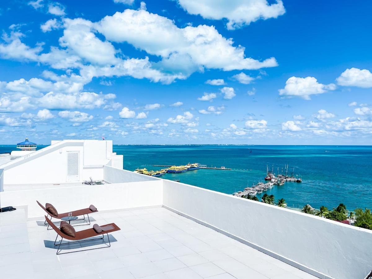Beachfront Luxury Apartamento