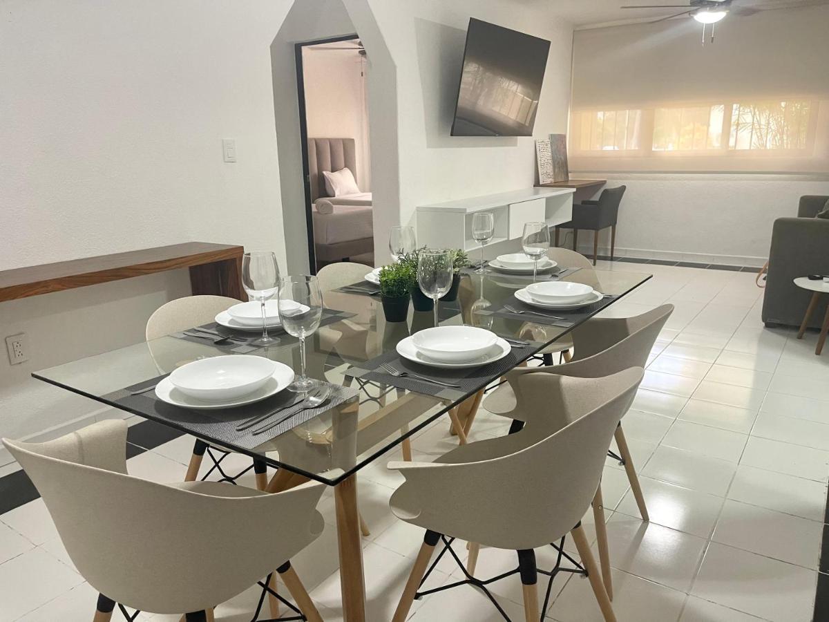 Deco 2 Downtown 3 Bed Renewed *
