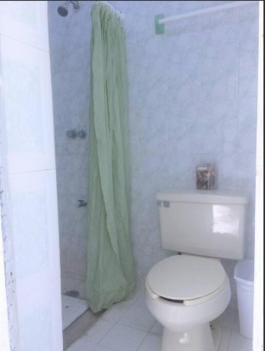 With Fast Wifi Near Downtown Apartamento *