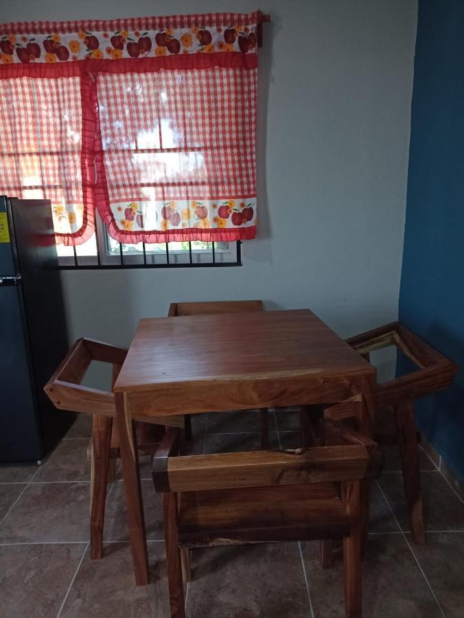 Departamento # 2 Maracuyá, Te Espera