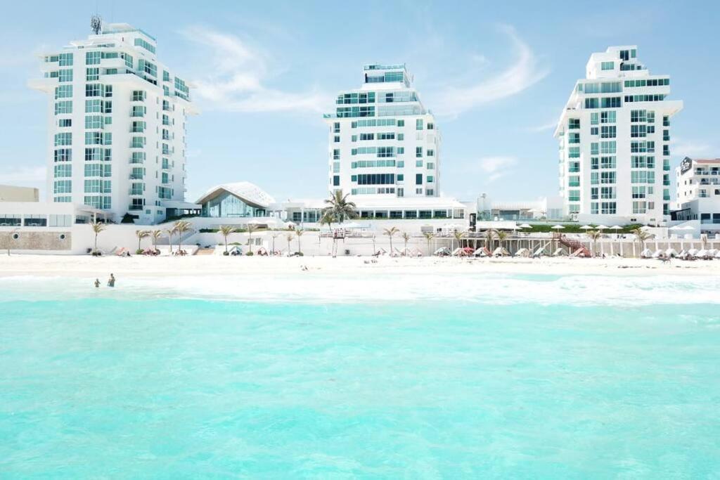 Ocean Front 2c, New Listing *