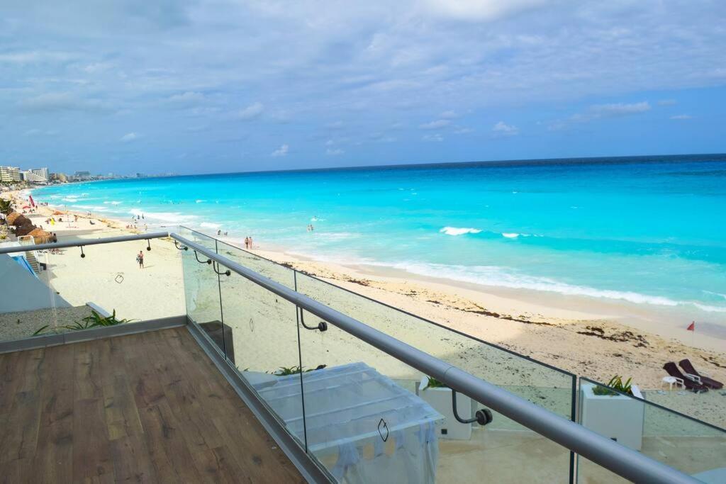 Apartment Ocean Front 2c, New Listing Cancun