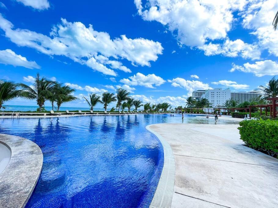 Punta Me Luxury Ocean View & Beach Front In Amara Cancún