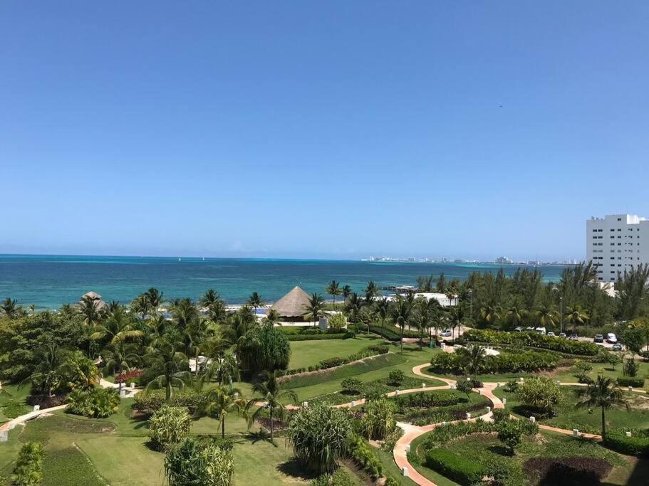 Punta Me Luxury Ocean View & Beach Front In Amara Apartamento *