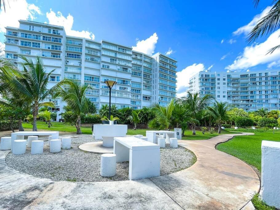 Punta Me Luxury Ocean View & Beach Front In Amara *