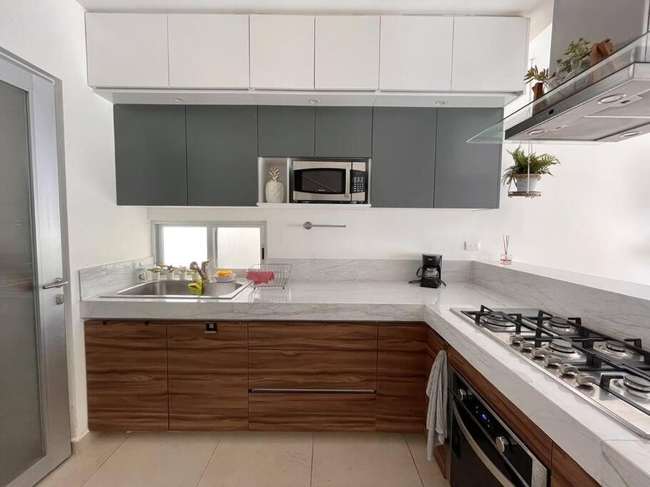 Altus Homes By Andiani Travel *
