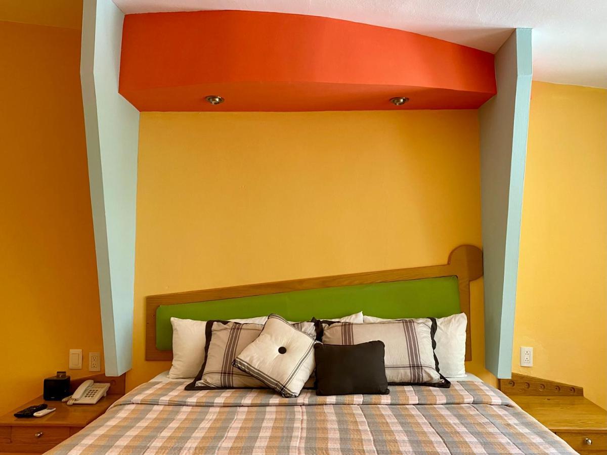 Villas Solymar Villa *