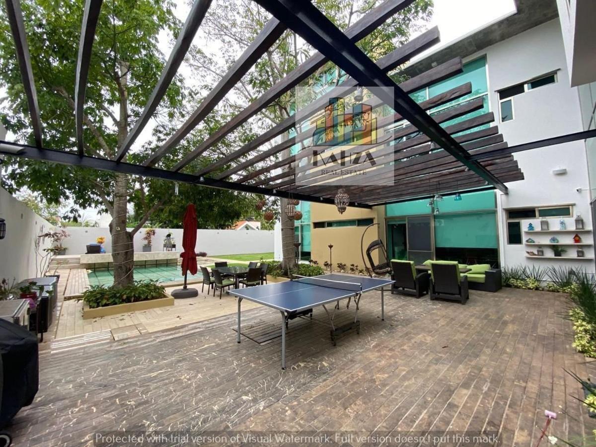 Espectacular Casa 25 Personas En Fraccionamiento Privado Con Terraza, Alberca Y Grill Cancun