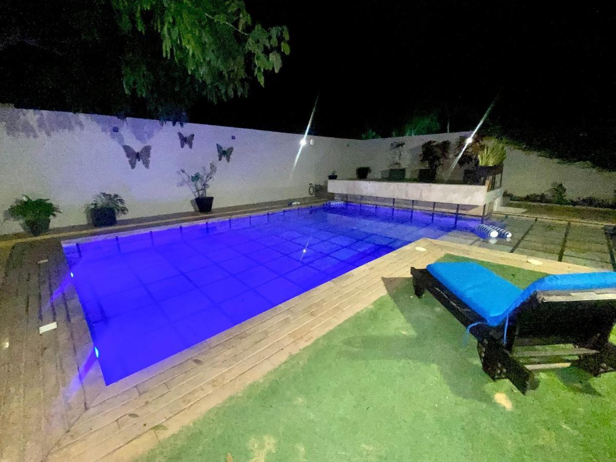Espectacular Casa 25 Personas En Fraccionamiento Privado Con Terraza, Alberca Y Grill *