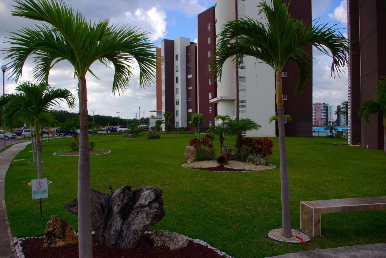Departamento 'hozanek' En Dream Lagoons Apartamento *