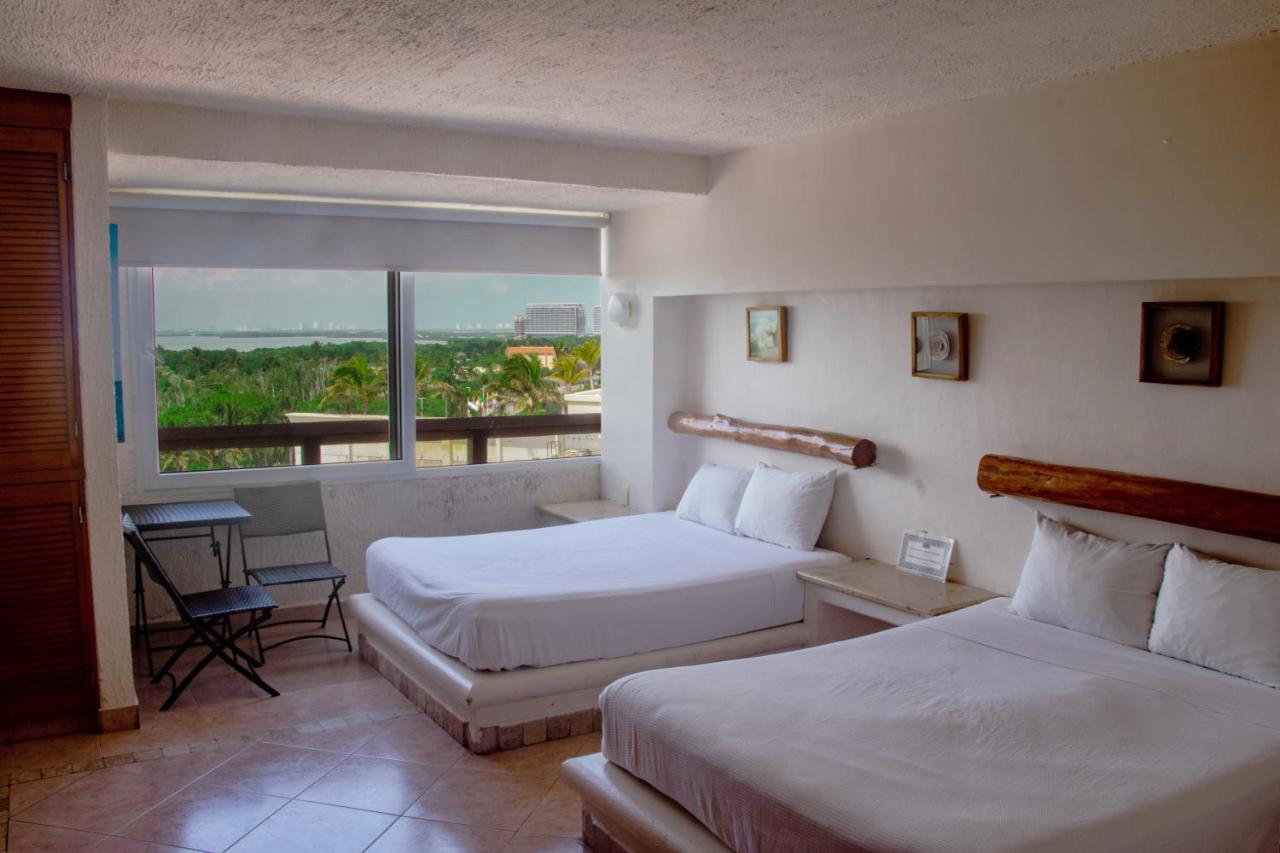 Rodero By Solymar Front In Zone Cancun