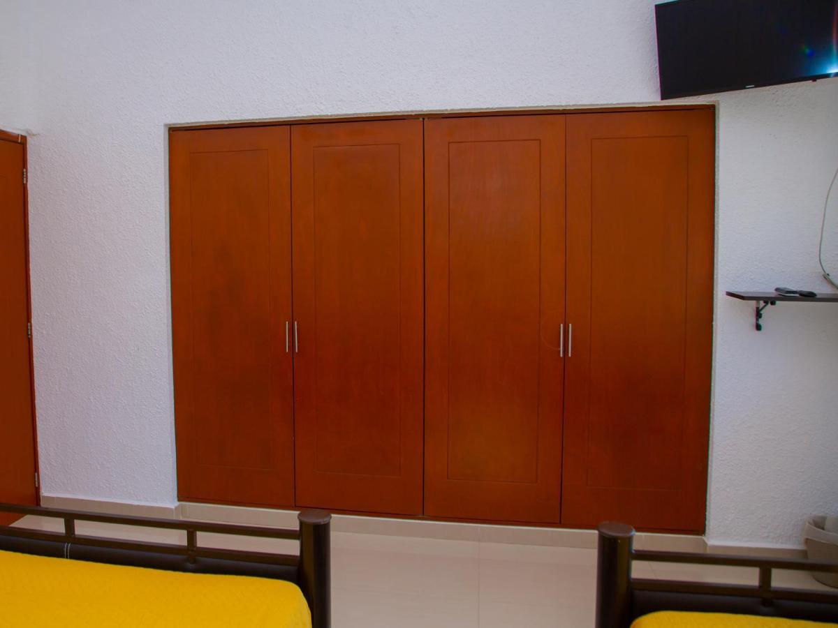 Hermosa Casa, En Renta Vacacional Con Piscina, A Tan Solo10 Minutos De La Playa, Cerca De Centros Comerciales, Restaurantes, Bares Y Supermercados Apartamento *