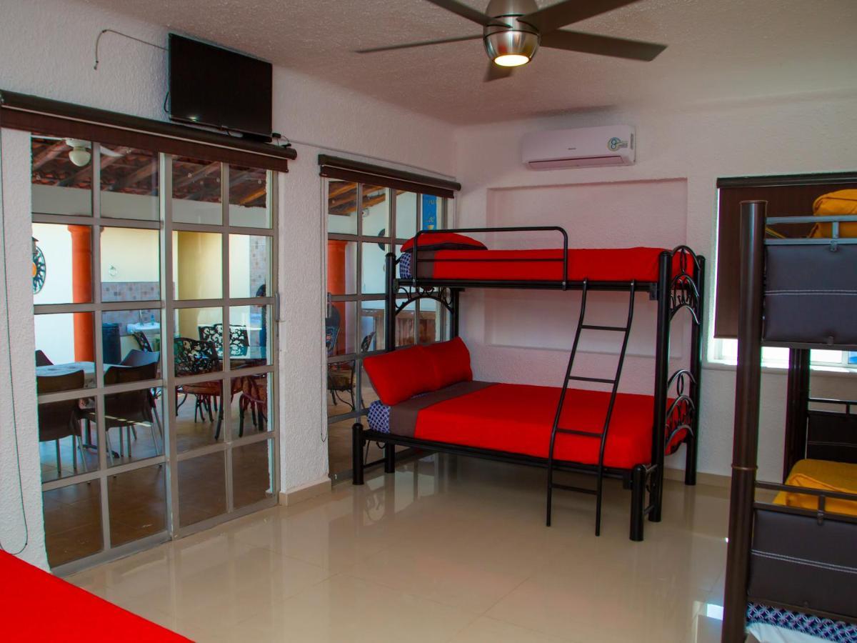 Hermosa Casa, En Renta Vacacional Con Piscina, A Tan Solo10 Minutos De La Playa, Cerca De Centros Comerciales, Restaurantes, Bares Y Supermercados Apartamento Cancún