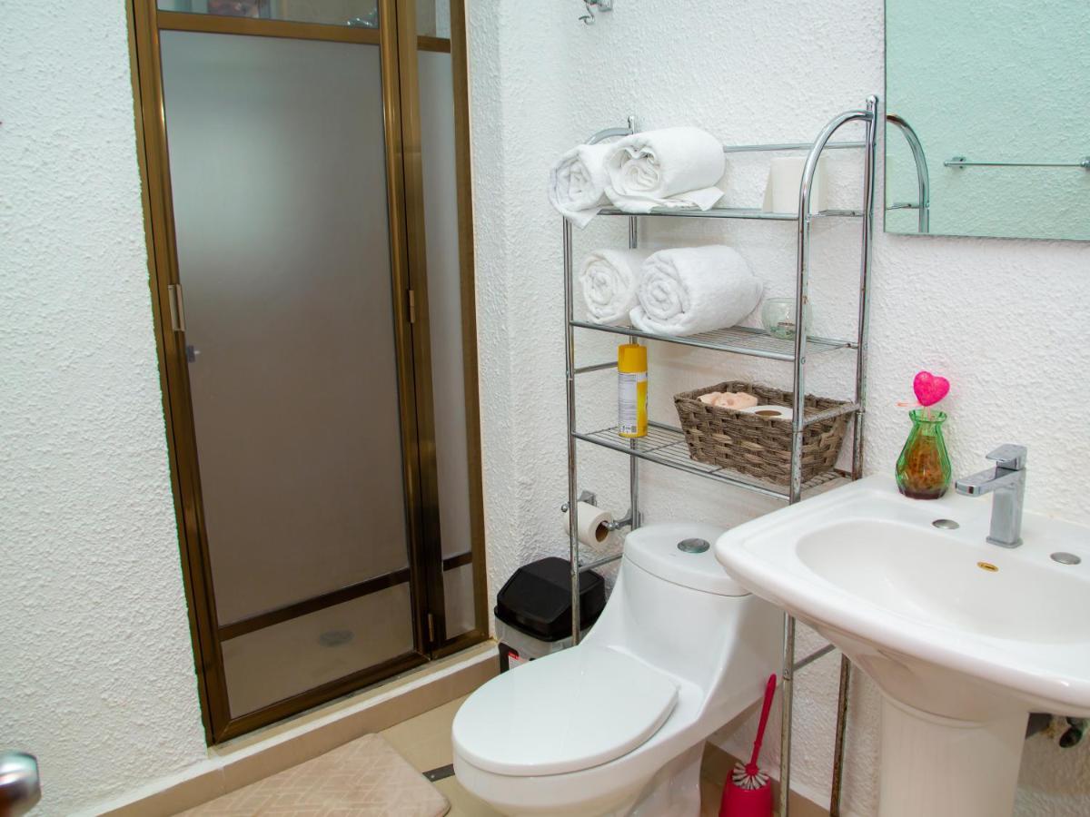 Apartment Hermosa Casa, En Renta Vacacional Con Piscina, A Tan Solo10 Minutos De La Playa, Cerca De Centros Comerciales, Restaurantes, Bares Y Supermercados Cancun