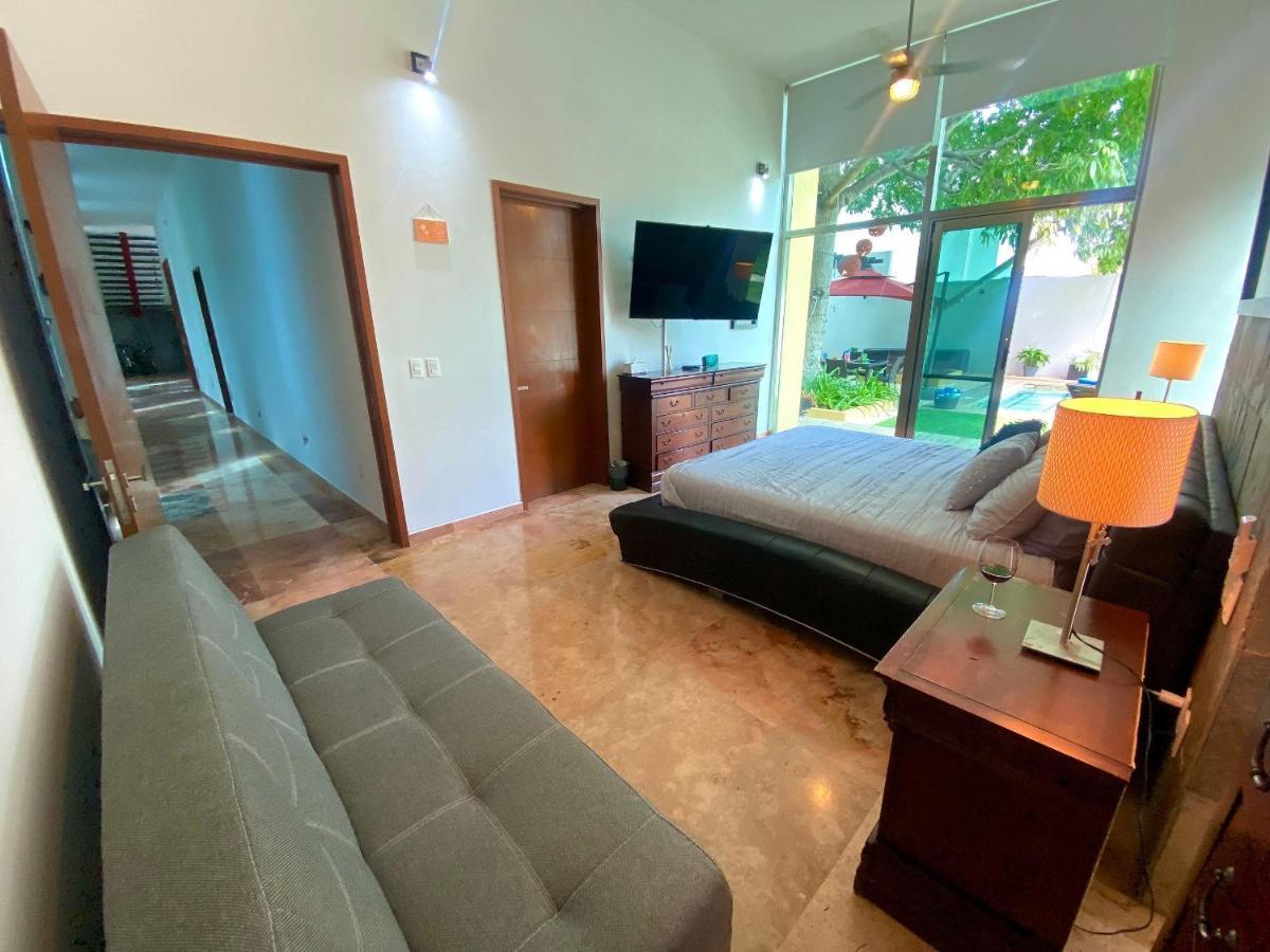 Espectacular Casa 25 Personas En Fraccionamiento Privado Con Terraza, Alberca Y Grill Сasa de vacaciones Cancún