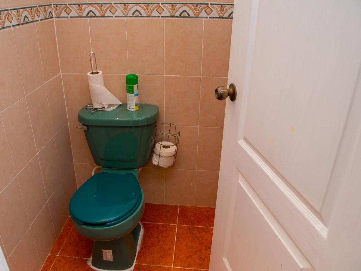 Hermosa Casa, En Renta Vacacional Con Piscina, A Tan Solo10 Minutos De La Playa, Cerca De Centros Comerciales, Restaurantes, Bares Y Supermercados Apartment