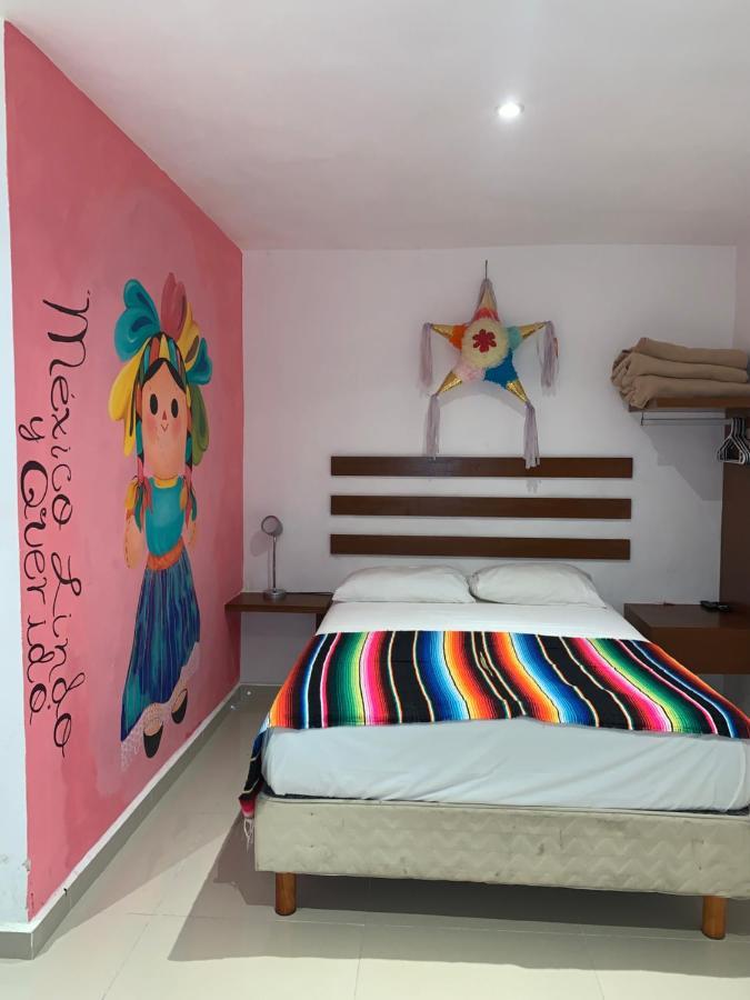 Habitación en casa particular Leo Downtown *