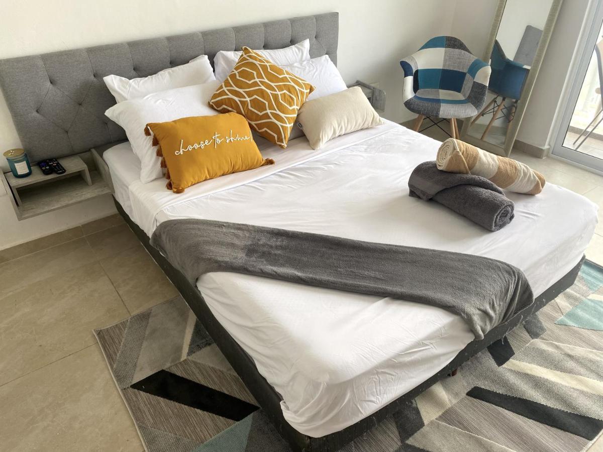 Casa Familiar Cerca De La Playa Con Terraza Privada Сasa de vacaciones *
