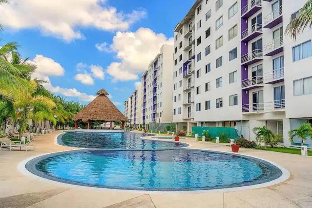 & Office Pool