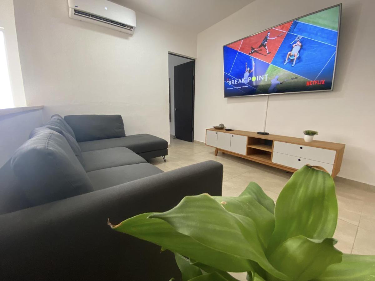 Casa Familiar Cerca De La Playa Con Terraza Privada Cancún