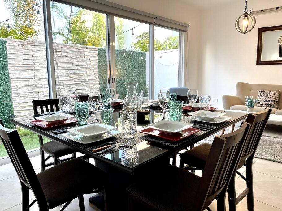 Сasa de vacaciones 3br Beautiful House With Pool Close To The Beach! *