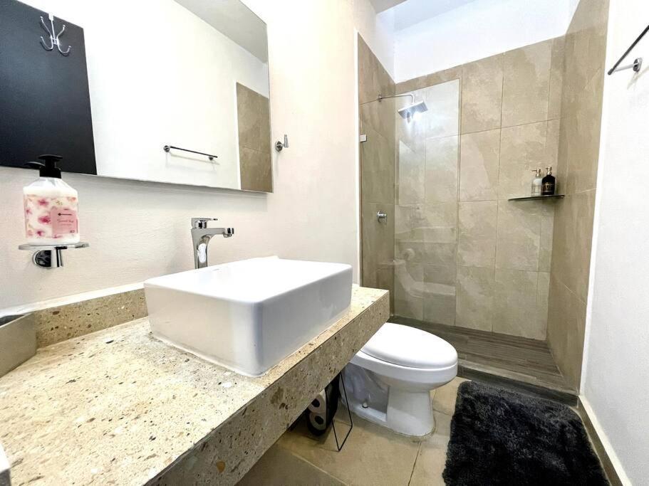 Сasa de vacaciones 3br Beautiful House With Pool Close To The Beach! Cancún