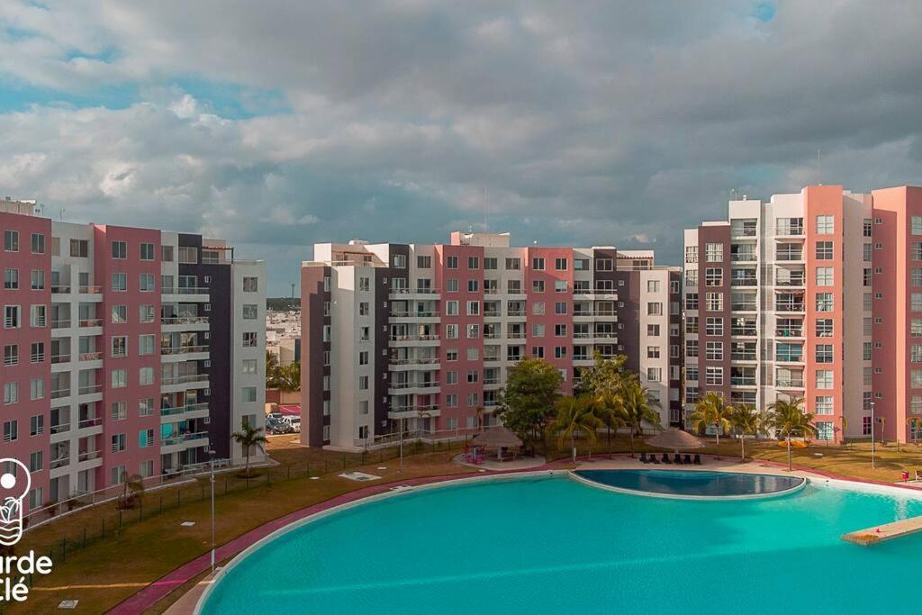Departamento Moderno Con Vista A La Laguna En Dream Lagoons *