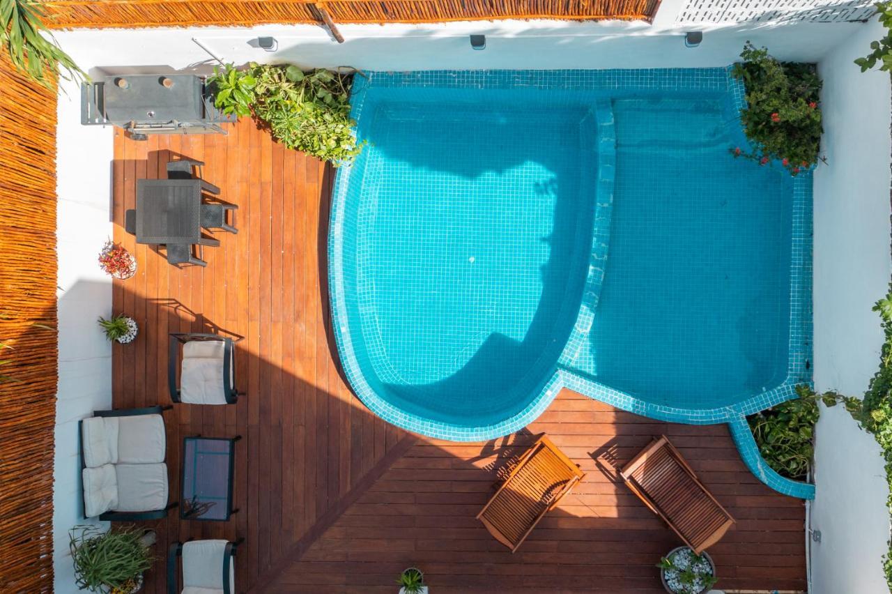 Sofía Apartahotel 4*