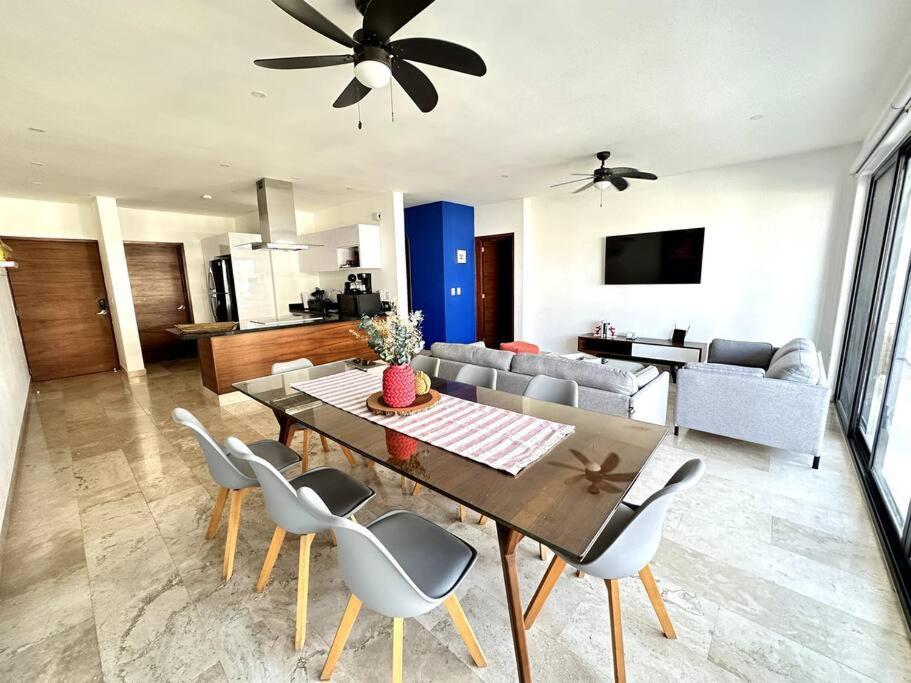 New With Pool, Gym, A/c, Wifi, King Size Bed Apartamento *
