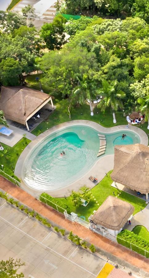Casa Laura Y Campa Cancún