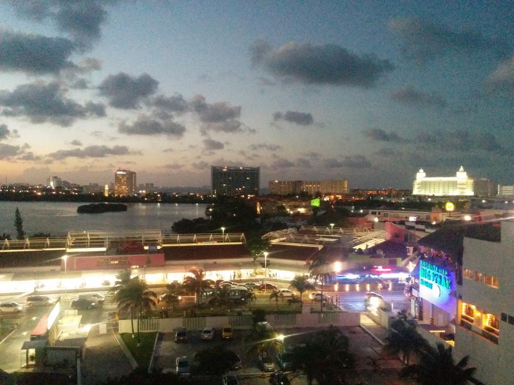 Zone 3* Cancún