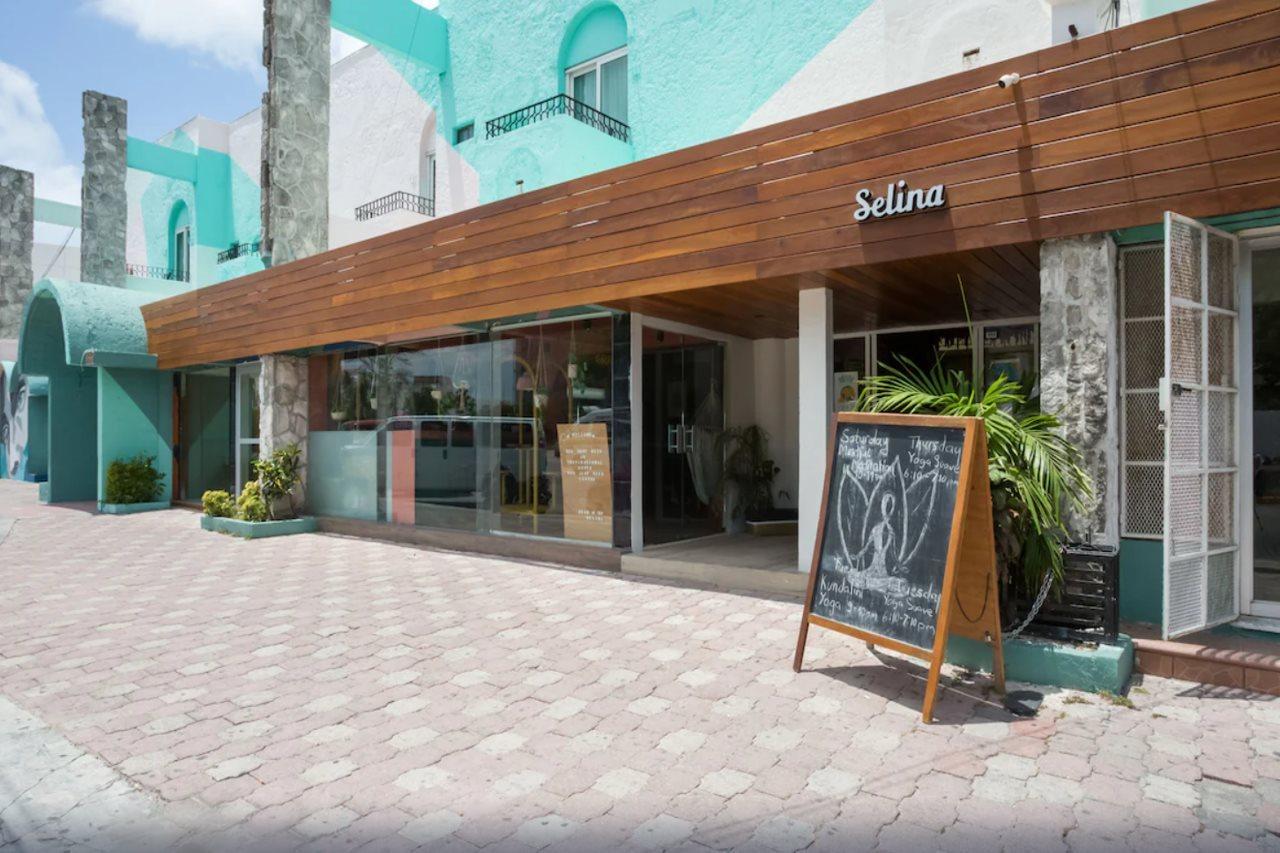 Hotel Nilu Cancun Downtown By Selina 3*