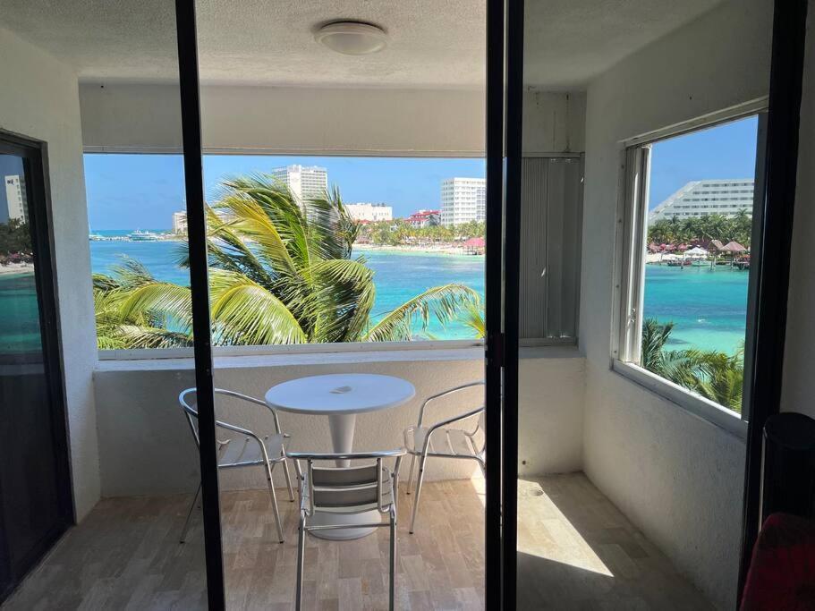 Apartamento Amazing Ocean Front. 418