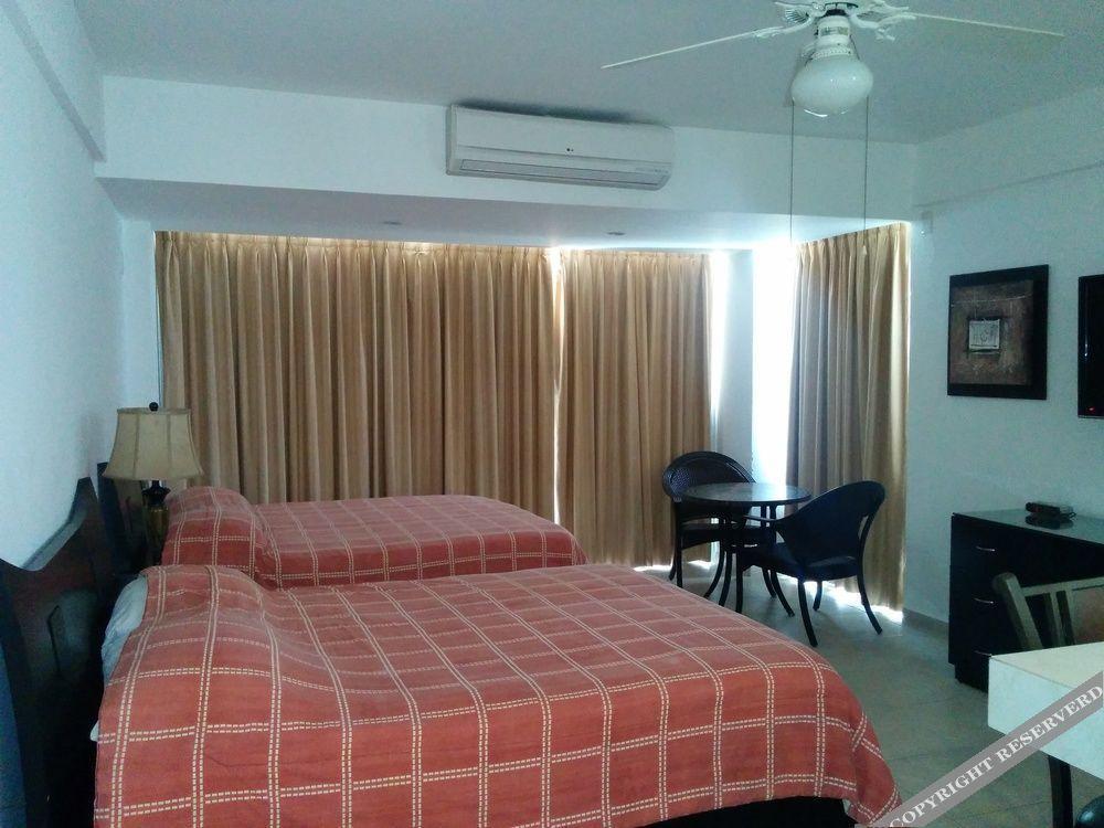 Zone Apartahotel Cancún