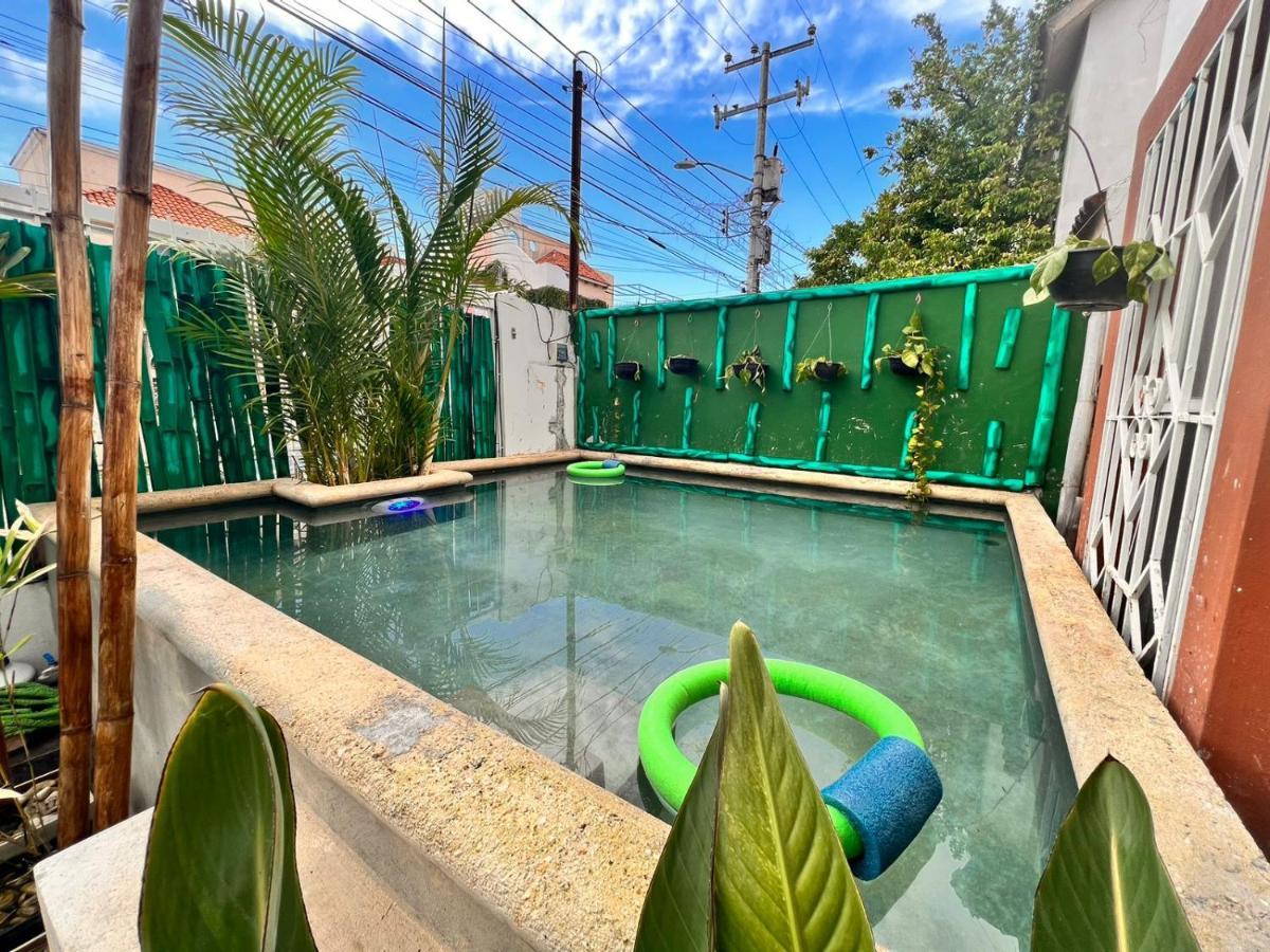 Сasa de vacaciones Modern 3 Bd ,open Lounge, Priv Pool 'casa Bamboo' Cancún
