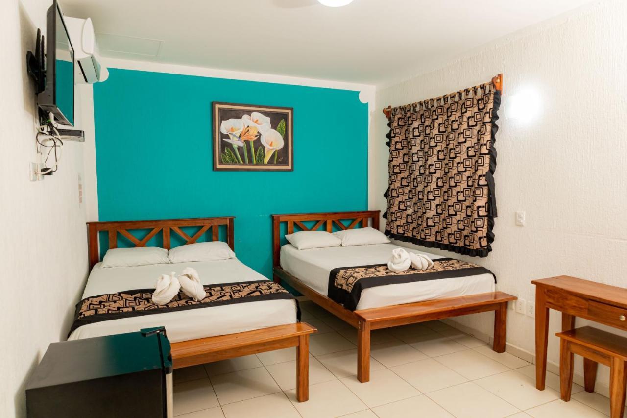 Hotel Las Palmas En Laurel Cancún