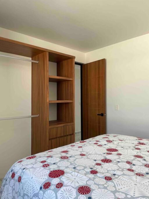 Apartamento Departamento Con Alberca En *