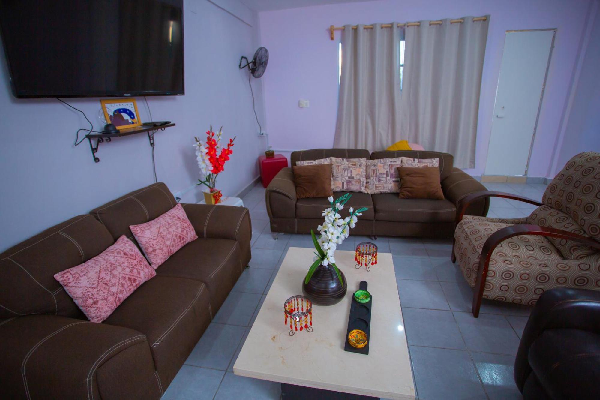 Centrico Y Comodo Departamento, Sobre Avenida Principal En Cancun. Apartamento *