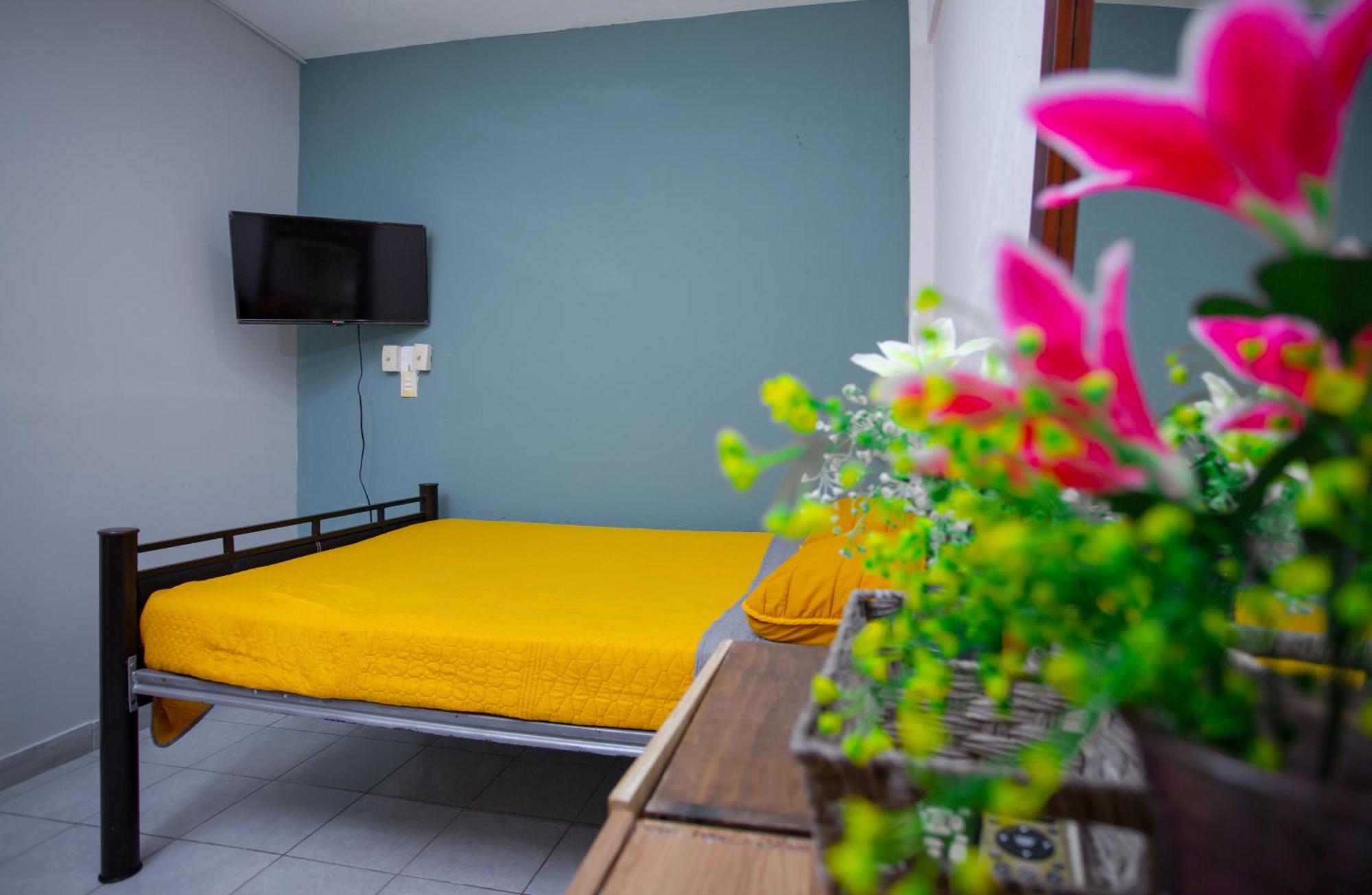 Centrico Y Comodo Departamento, Sobre Avenida Principal En Cancun. * Cancún