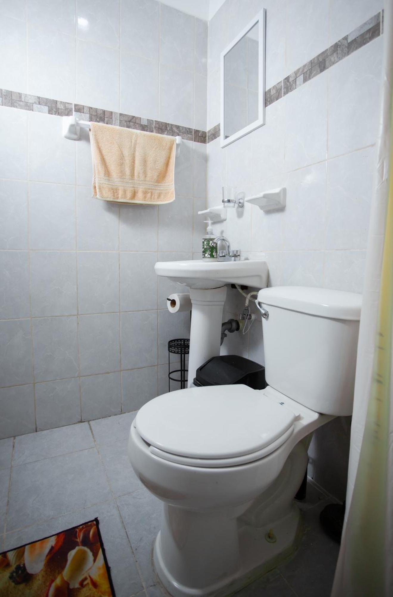 Centrico Y Comodo Departamento, Sobre Avenida Principal En Cancun. Apartamento Cancún