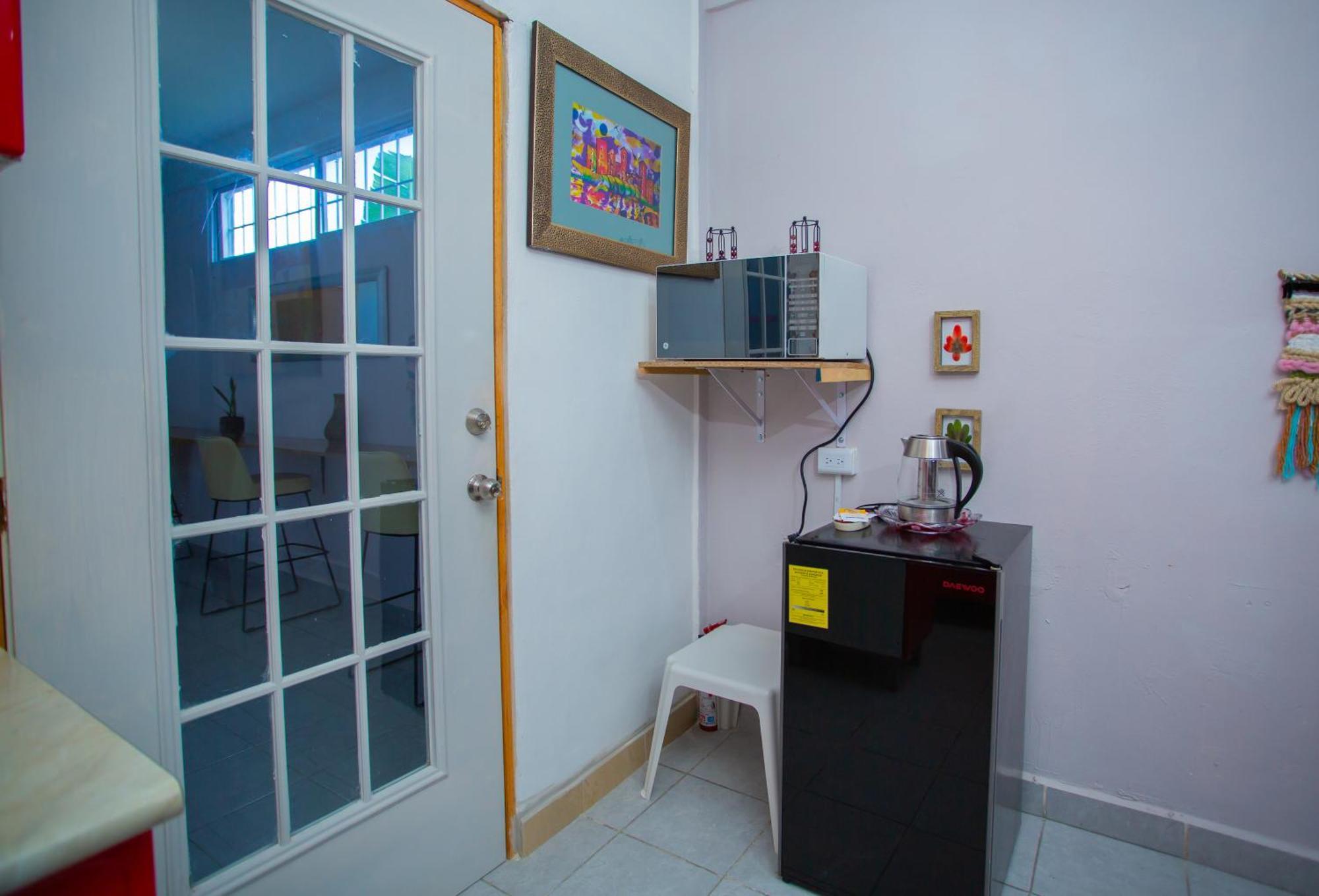 Centrico Y Comodo Departamento, Sobre Avenida Principal En Cancun. Cancún