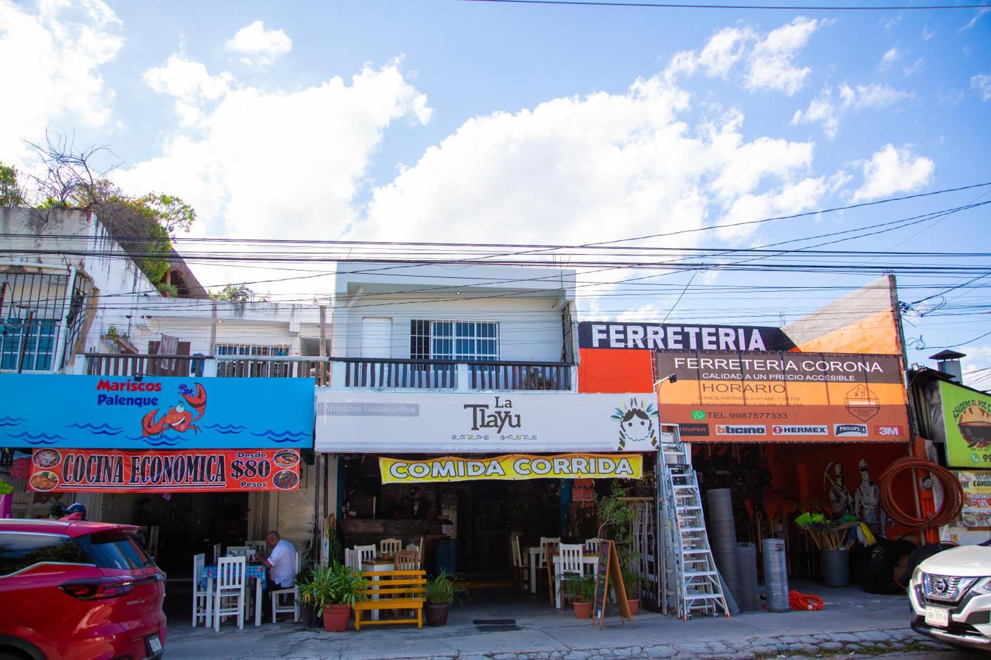 Centrico Y Comodo Departamento, Sobre Avenida Principal En Cancun. Cancún