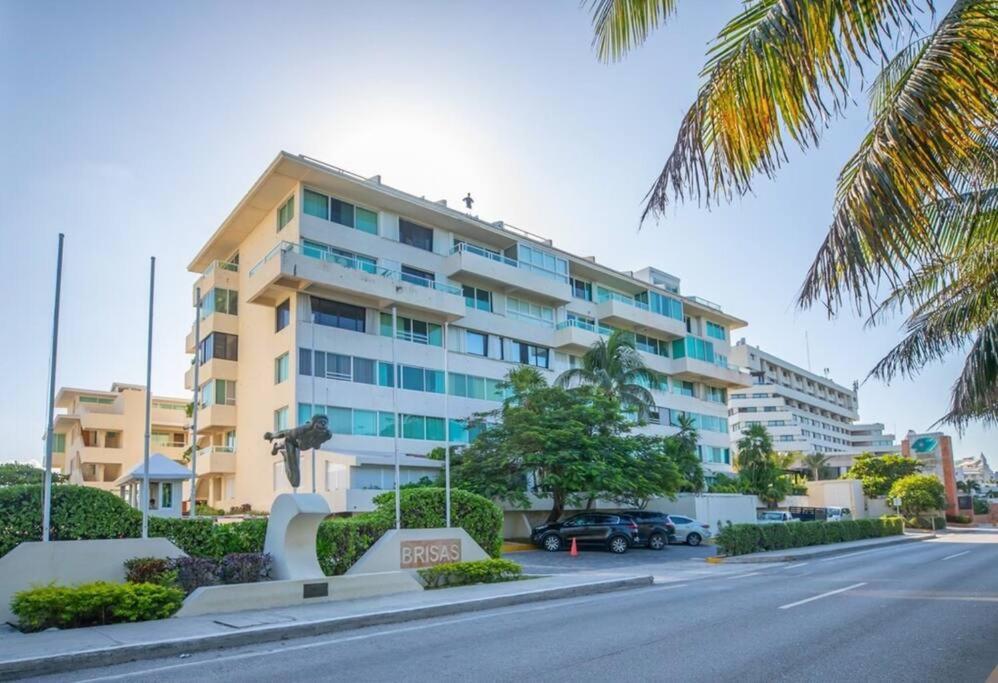 Acogedor Con Vista Al Mar Apartamento